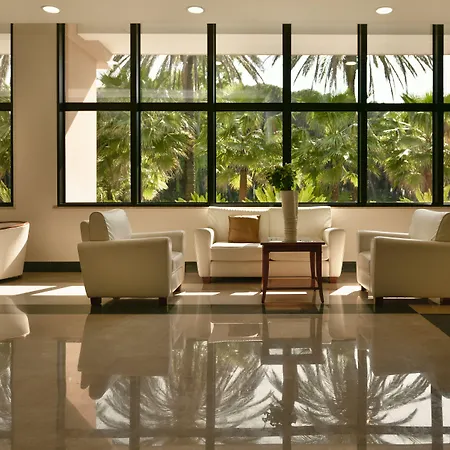 Minerva 파이스툼