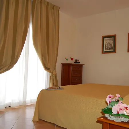 Minerva 파이스툼