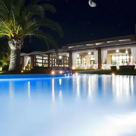 Ξενοδοχείο Minerva 4*