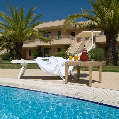Minerva Hotel 4*