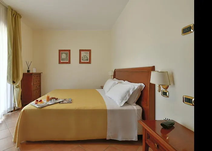 米纳瓦度假酒店 4*