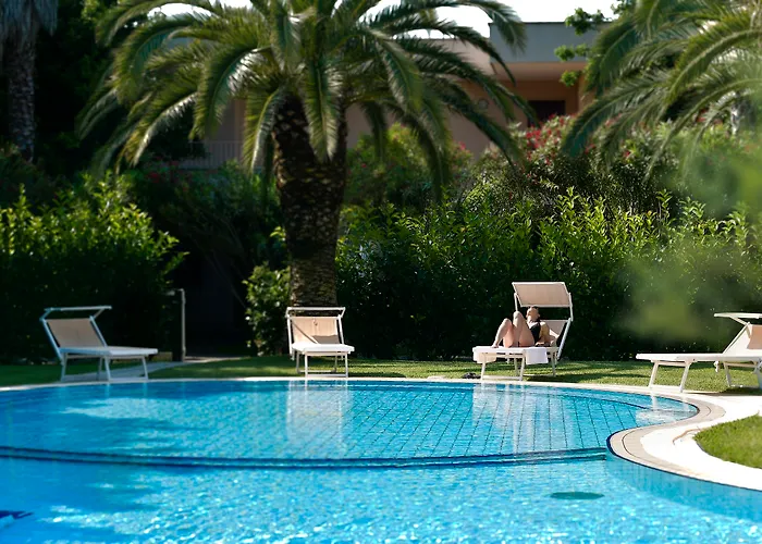 米纳瓦度假酒店 帕埃斯图姆