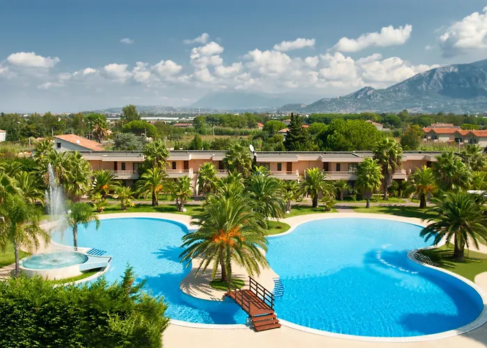 米纳瓦度假酒店 帕埃斯图姆