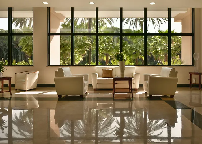 米纳瓦度假酒店 帕埃斯图姆