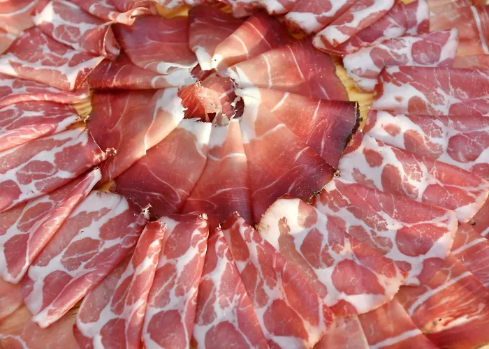 米纳瓦度假酒店