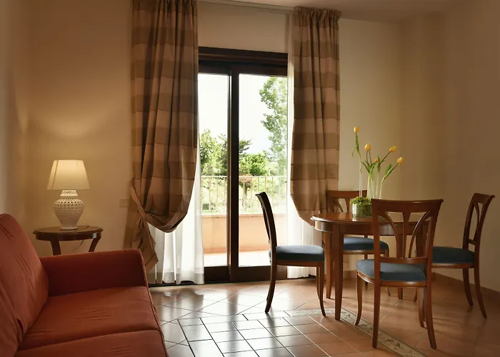 米纳瓦度假酒店 4*