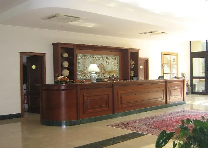 米纳瓦度假酒店 酒店 4*