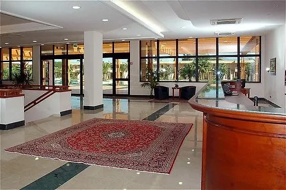 米纳瓦度假酒店 帕埃斯图姆